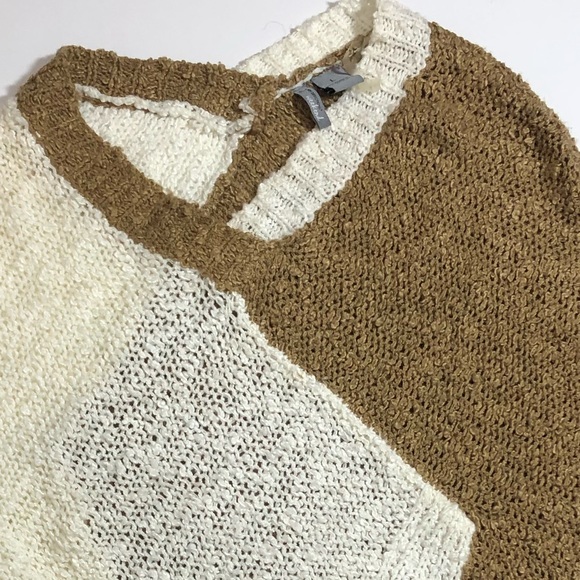 Asymmetrical Batwing Sweater - Picture 5 of 7